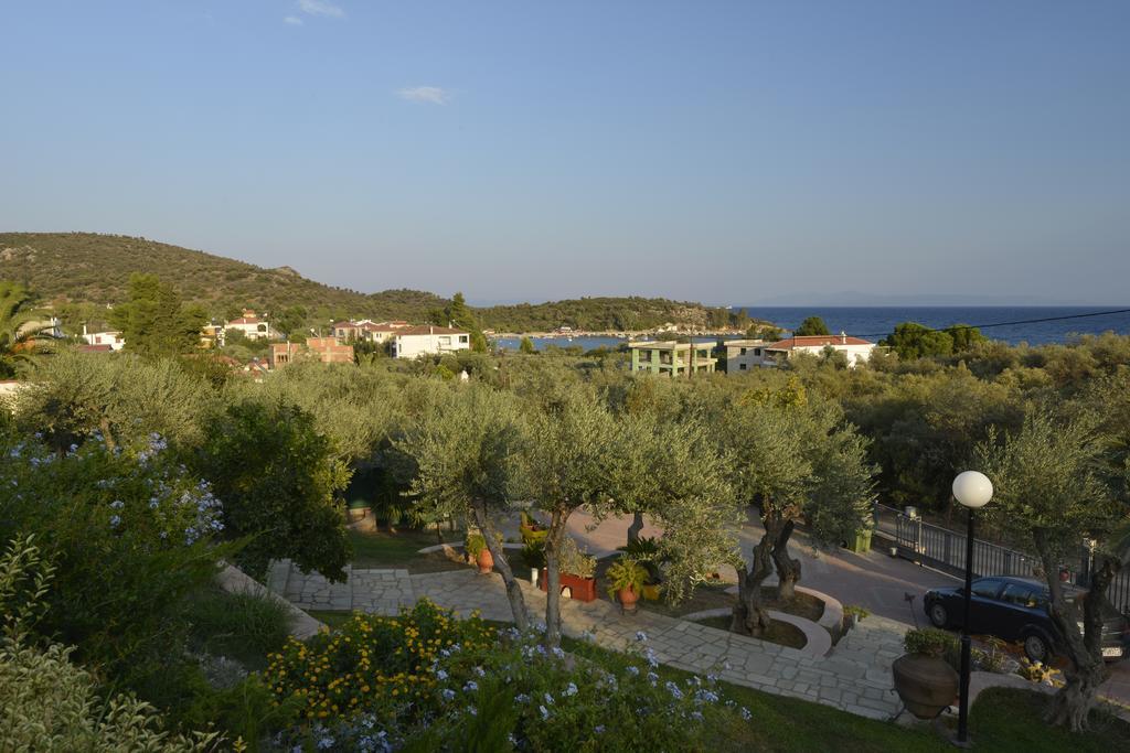 Aigli Apartments Nea Anchialos Exterior photo