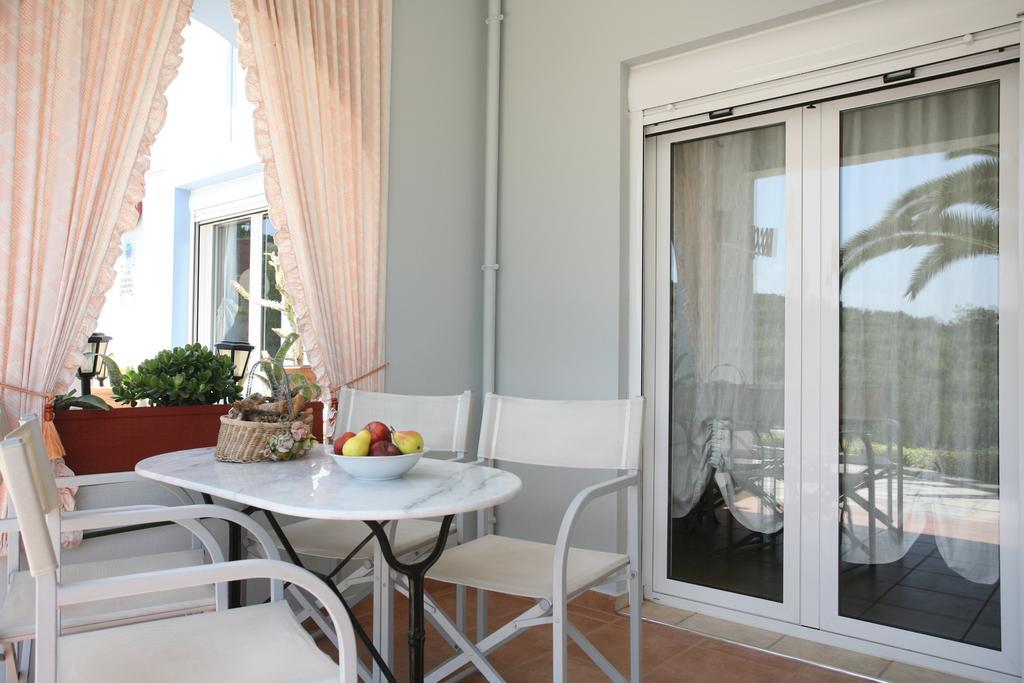 Aigli Apartments Nea Anchialos Exterior photo